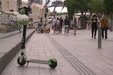 Melbourne: Xe scooter điện sẽ phát ra tín hiệu cảnh báo những người lái xe vi phạm pháp luật