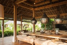 Ngắm biệt thự 10 gian tuyệt vời ở Bali, nơi nghỉ dưỡng của vợ chồng người Pháp