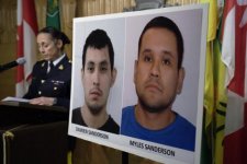 Canada tìm thấy thi thể nghi phạm đâm dao