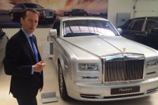 Lý do hầu hết các tỷ phú ai cũng sở hữu cho mình ít nhất một chiếc Rolls-Royce