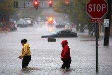 New York ngập nặng sau mưa lớn