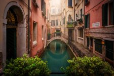 Thành phố Venice khác lạ và nên thơ trong mùa đông vắng lặng