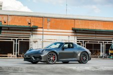 Porsche 911 - mẫu xe thể thao toàn diện nhất hành tinh