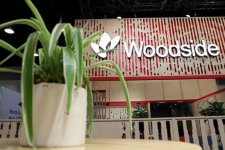 Woodside Energy và Santos đàm phán sáp nhập