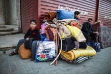 Người Gaza tìm kiếm nơi trú ẩn trong tuyệt vọng