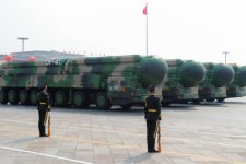 Trung Quốc kêu gọi Nga và Mỹ cắt giảm số lượng đầu đạn hạt nhân