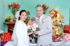 Vũ công Phạm Lịch kết hôn