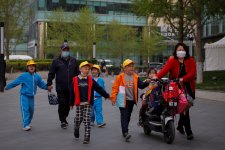 Trung Quốc mạnh tay trấn áp 'căn bệnh' dạy thêm