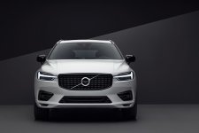 Volvo XC60 - mẫu SUV hạng sang hoàn hảo cho mọi gia đình