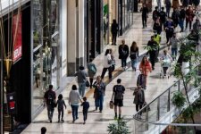 Tin Úc: Mức chi tiêu mua sắm của người tiêu dùng được thúc đẩy trong đợt giảm giá cuối năm
