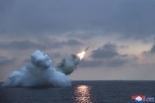 Triều Tiên phóng thử tên lửa hành trình từ tàu ngầm