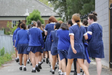 Giáo dục: Phụ huynh ở Úc sẽ chi ra 2.5 tỷ đô la khi học sinh đi học lại vào đầu năm 2024