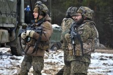 NATO cân nhắc triển khai quân sự lâu dài tại Đông Âu