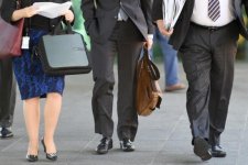 Tin Úc: Khoảng cách tiền lương theo giới tính giữa nam và nữ thu hẹp một chút