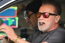 'Kẻ hủy diệt' Arnold Schwarzenegger lại gặp tai nạn giao thông