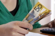 Tin Úc: Tiền lương tăng trưởng trở lại nhưng thấp hơn dự kiến