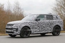 Tiếp tục lộ diện Range Rover Sport 2023