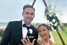Cầu thủ bóng bầu dục Jeremy Finlayson kết hôn