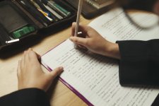 Giáo dục: Một trường tư thục ở Sydney mở lớp dạy thêm giúp học sinh rèn luyện chữ viết tay