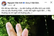 NS Việt Anh gây chú ý khi liên tục đăng tải những hình ảnh thân thiết bên cô gái trẻ