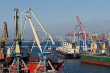 Ukraine thông báo tịch thu 10 tàu Nga để 'quốc hữu hóa'