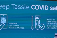 Tin Úc: Từng bước loại bỏ quy định cách ly đối với người tiếp xúc gần với người thân nhiễm COVID-19