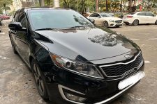 Kia Optima đời 2011 phiên bản xăng lai điện rao bán chỉ hơn 300 triệu đồng