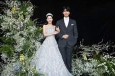 Sóng gió bủa vây vợ chồng Lee Seung Gi 5 ngày sau hôn lễ