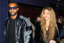 Shakira và tình mới Lucien Laviscount