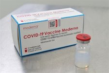 Hãng dược Moderna nâng dự báo doanh thu từ vaccine COVID-19