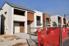 Địa ốc: Victoria phát triển hệ thống xây dựng và cung cấp thêm các lô đất để xây nhà