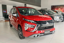 Mitsubishi giảm giá kỷ lục kể từ đầu năm