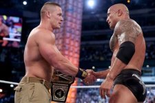 John Cena hối hận về mâu thuẫn trong quá khứ với The Rock