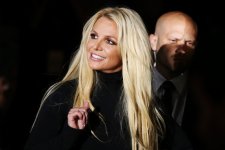 Vbiz bàng hoàng về việc Britney Spears bị kìm kẹp trong suốt 13 năm