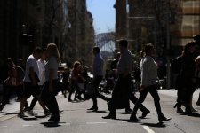Tin Úc: Những người có mức lương thấp nhất sẽ được tăng lương thêm 5.2%