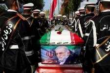 Iran yêu cầu Mỹ bồi thường cho gia đình các nhà khoa học bị ám sát