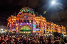 Victoria: Hỗ trợ các lễ hội và sự kiện đa văn hóa