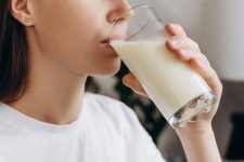 WHO cảnh báo thói quen uống sữa đậu nành quá nóng có thể dẫn tới ung thư