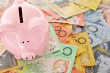 Tin Úc: Nhiều người Úc đang sống bên bờ vực khủng hoảng tài chính