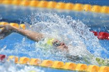 Kaylee McKeown phá kỷ lục Olympic