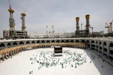 Saudi Arabia cấp phép cho 60.000 tín đồ Hồi giáo hành hương giữa đại dịch