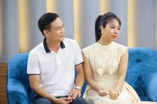 Nữ ca sĩ Việt rơi nước mắt khi chia sẻ về niềm đam mê của chồng