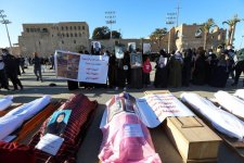 Phát hiện hàng trăm mộ chôn tập thể tại miền Tây Libya