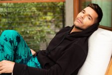 Ricky Martin hầu tòa vì cáo buộc xâm hại tình dục