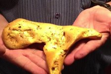 Ballarat: Người đàn ông tìm thấy cục vàng khổng lồ hình chữ Y