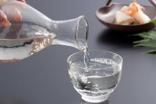 Học người Nhật cách uống nước giúp giảm cân, lợi sức khoẻ