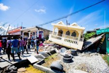 Thiệt mạng vì động đất ở Haiti lến mức gần 2.000 người