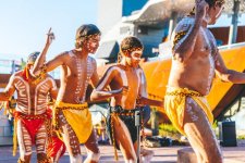 Tây Úc: Trung tâm văn hóa thổ dân được xây dựng bên bờ sông Swan River