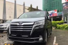 Toyota Granvia âm thầm rút khỏi Việt Nam