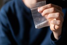 Melbourne: Cảnh báo về việc thuốc opioid metonitazene được bán nhầm thành cocaine
